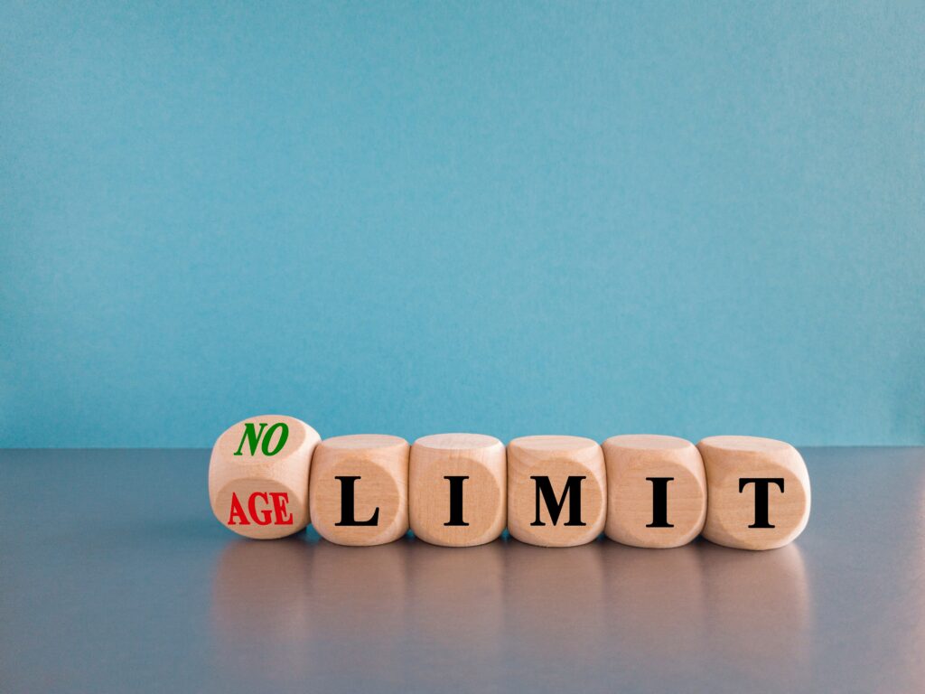 公認会計士試験に年齢制限